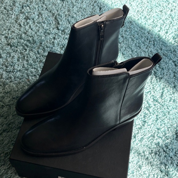 Coach Carmen Semi Matte Calf Black Leather Ankle Booties - Picture 1 of 6